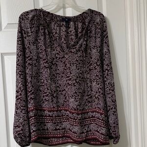 GAP Burgundy and White Patterned Blouse